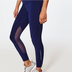 LULULEMON Hit It 7/8 Tight *25”